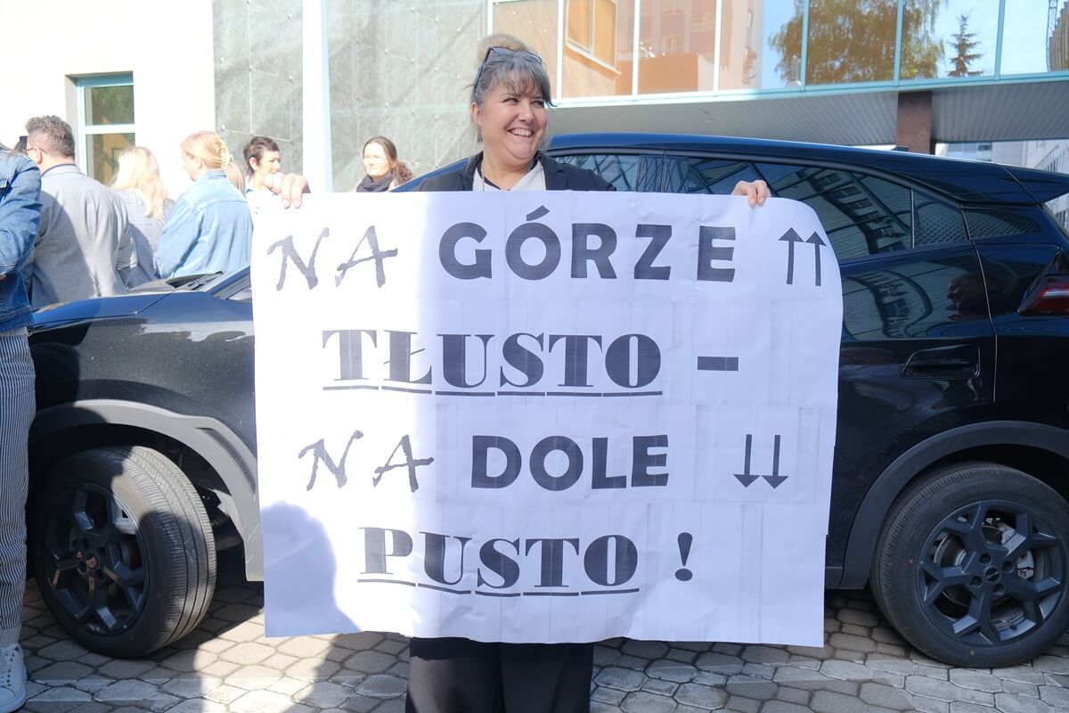 Strajk ostrzegawczy pracowników ZUS w Lublinie