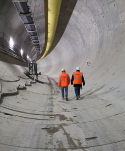 Olbrzym z Chin przypłynie do Polski. Wydrąży długi tunel kolejowy