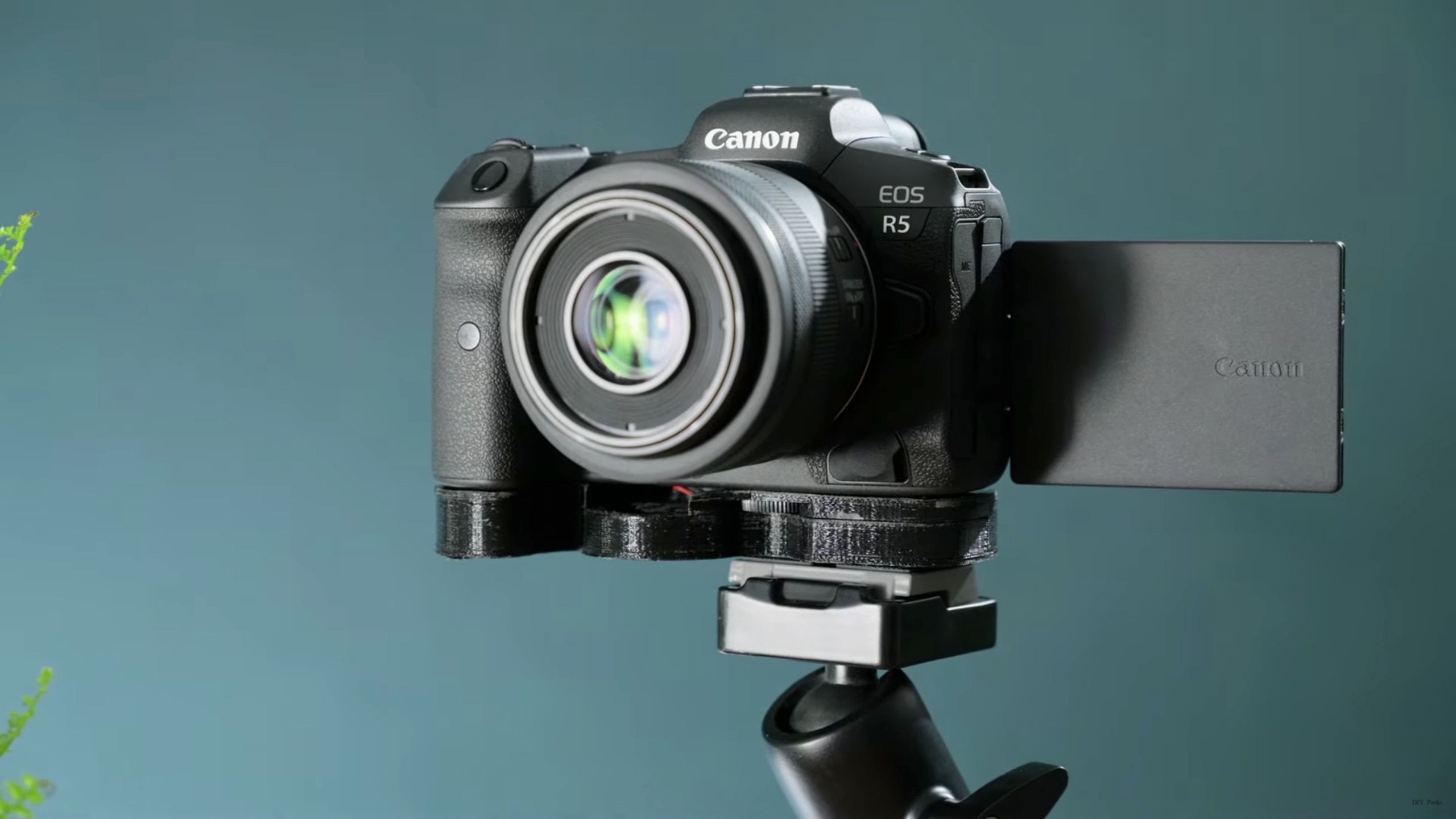 Co zrobić, by Canon EOS R5 nie przegrzewał się przy 8K? Chłodzić cieczą? 3