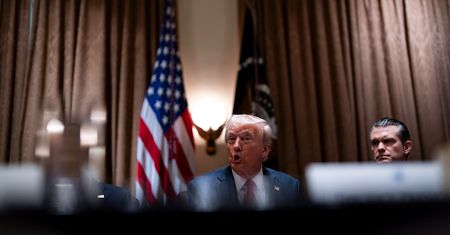 Trump chce wyrwać Rosję Chinom? "Niewątpliwie są zaskoczone"