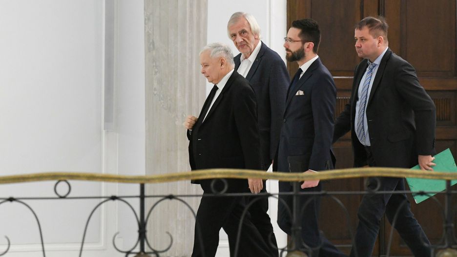 4. posiedzenie Sejmu IX kadencji23.01.2020 Warszawa Sejm 4. posiedzenie Sejmu IX kadencji  fot Jacek Dominski/REPORTER
n/z: Ryszard Terlecki, Jaroslaw Kaczynski, Radoslaw Fogiel, Jacek CieslikowskiJacek Dominski/REPORTER