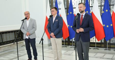Kulisy spotkania liderów koalicji u Tuska. Skończyli około północy