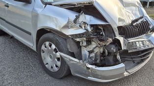 Tragiczny wypadek w Chlebowie pod Lipnem. Nie żyje kierowca