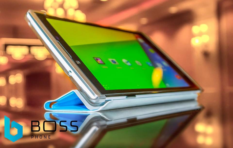 7-calowy Boss Phone ma być najbezpieczniejszym smartfonem na świecie 3