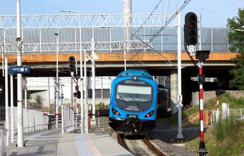 Katowice: Paraliż komunikacyjny. Ważny węzeł kolejowy zablokowany z powodu awarii