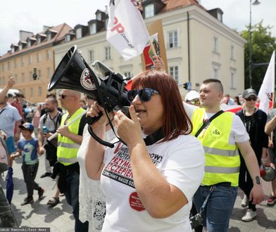 Liderka antyszczpionkowców aresztowana. "Zatrzymana podczas koncertu promującego segregację sanitarną"