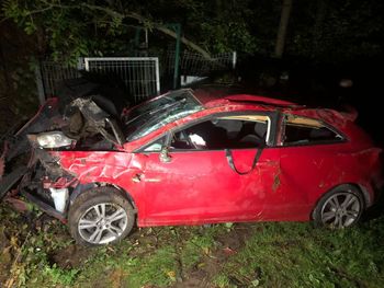 Tylmanowa: Pijany 26-latek rozbił auto. Próbował zrzucić winę na sarnę