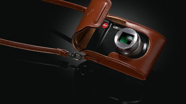 Leica V-Lux 30 - solidny kompakt w eleganckiej skórze 1