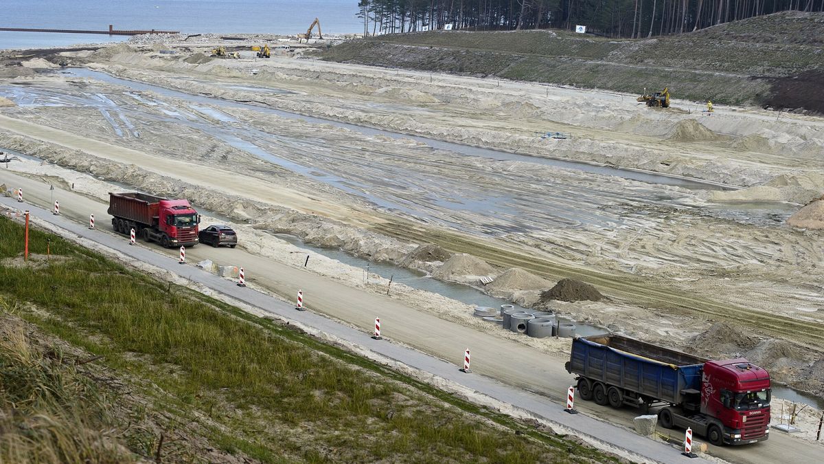 Przekop Mierzei Wiślanej. Bursztyn jest, ale jego wydobycie jest nieopłacalne.