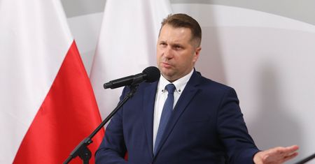 Minister Czarnek zapowiada wycieczki szkolne. Chodzi o konkretne miejsca