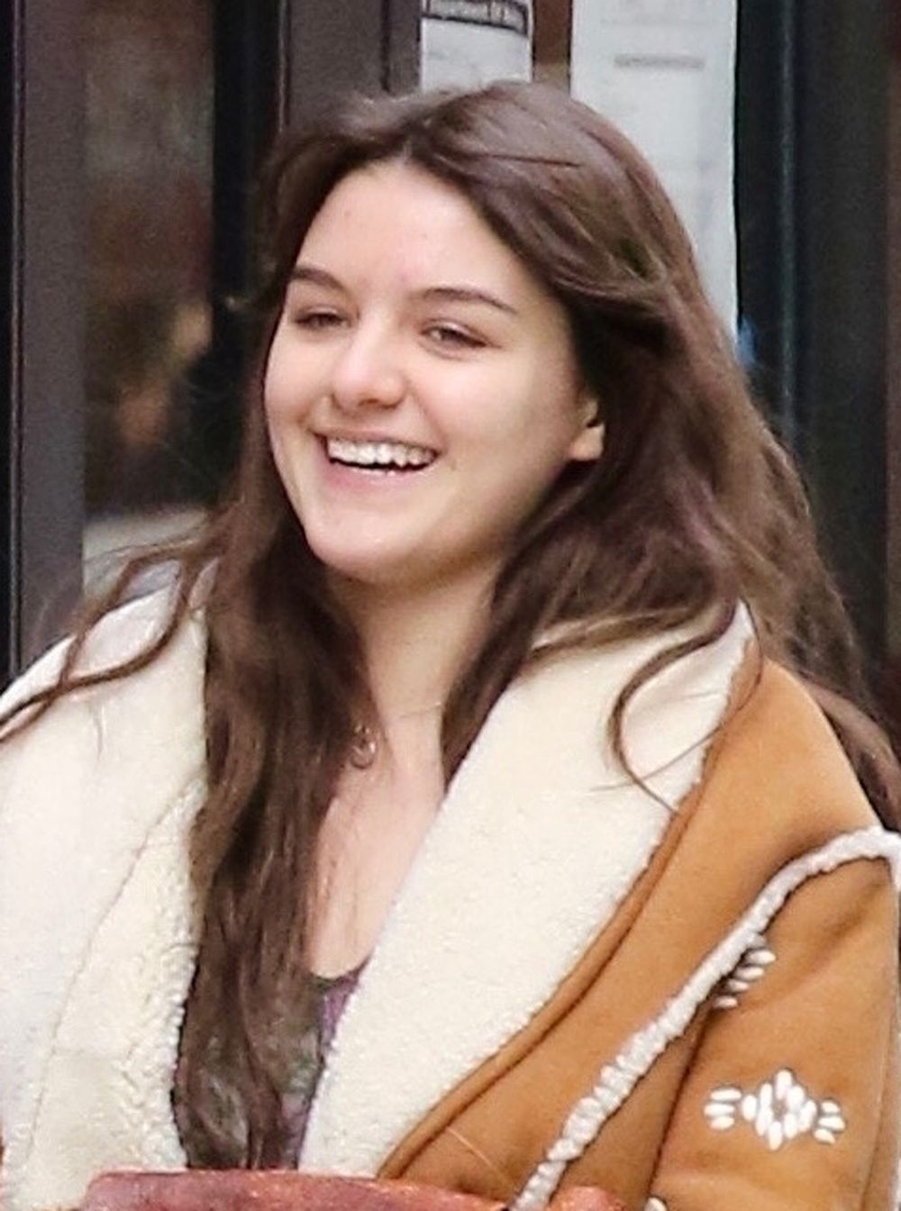 Suri Cruise spaceruje z mamą po Manhattanie