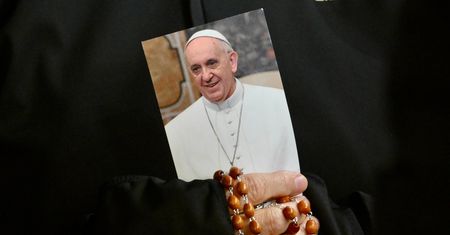 Papież Franciszek zwrócił się do wiernych. Wyemitowano nagranie