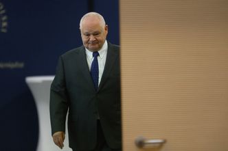 Większość RPP stanęła murem za Adamem Glapińskim. Jest stanowisko