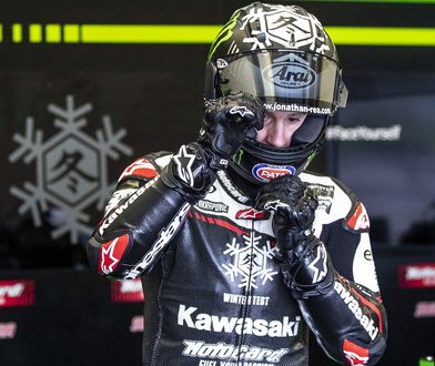 Sześciokrotny mistrz świata bez prawka. Jonathan Rea przyznał, dlaczego nie ma kat. A