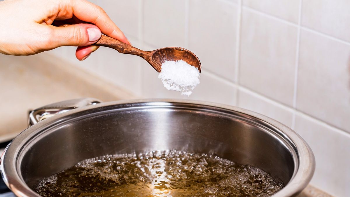 Przesoliłeś zupę? nie martw się, mamy na to sposób!