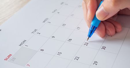 Kalendarz dni wolnych od pracy w 2026 i 2027 r. Oto pełna lista