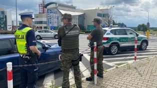 Znieważyli funkcjonariuszy SG. Potem nawoływali do ujawnienia danych