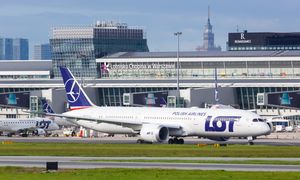LOT rusza z rejsami powrotnymi dla klientów biur podróży. Dwa kraje na liście