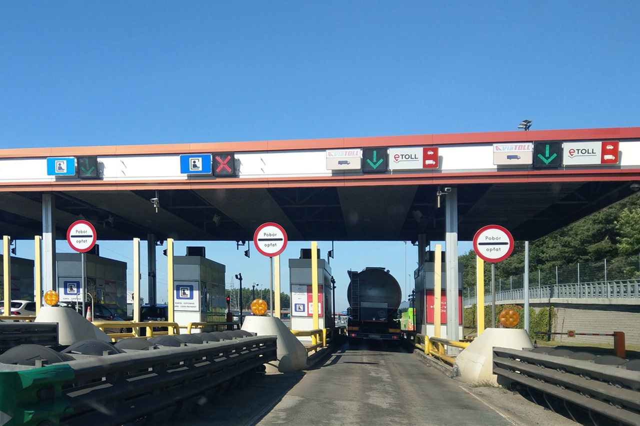 Wjazd na płatny odcinek autostrady