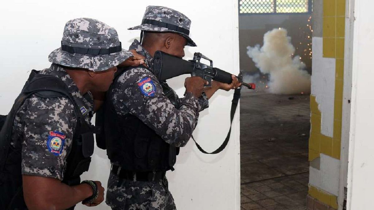 Haitańskiej policji udało się odzyskać kontrolę nad miastem