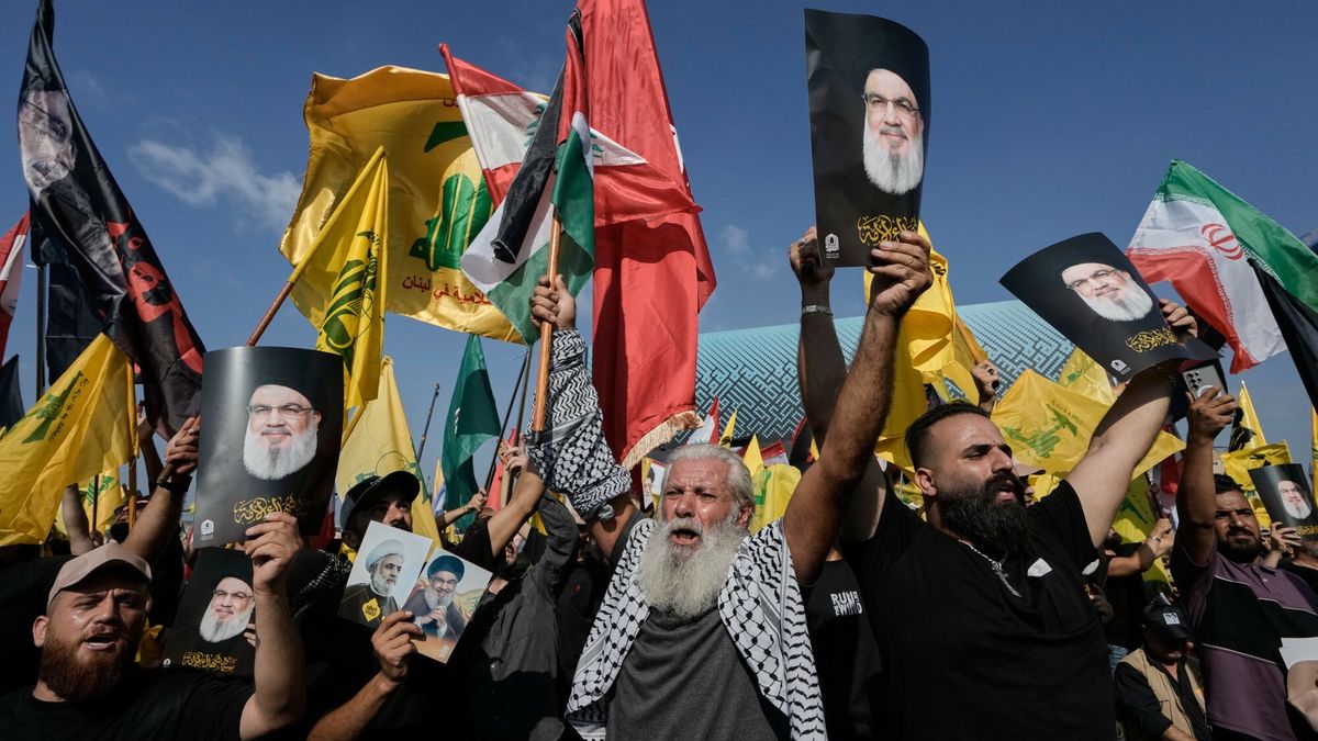 USA wzywają Liban do rozbrojenia Hezbollahu. "Uniknąć konfrontacji". Na zdjęciu zwolennicy Hezbollahu