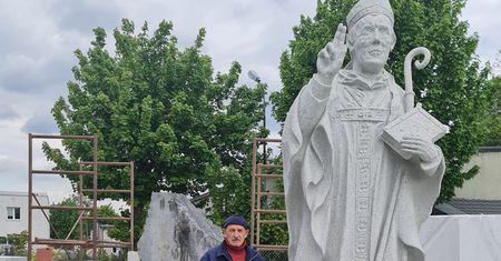 Monumentalne dzieło z Gostynina trafi do Płocka. Rzeźba św. Wojciecha gotowa