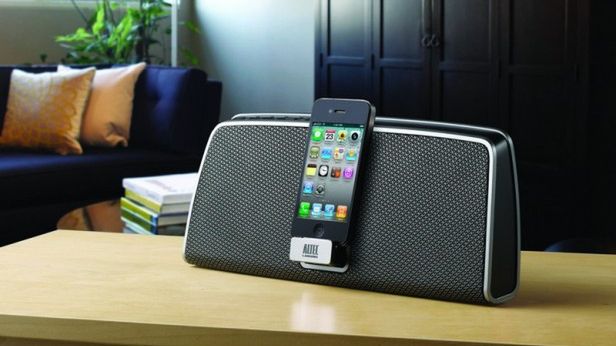 iMT630 - tania stacja dokująca Altec Lansing 1