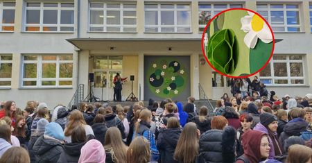 Mural z recyklingu. Wyjątkowe dzieło poznańskich uczniów