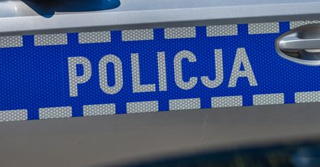 Dwa noże u 13-latki. Tak tłumaczyła się policji