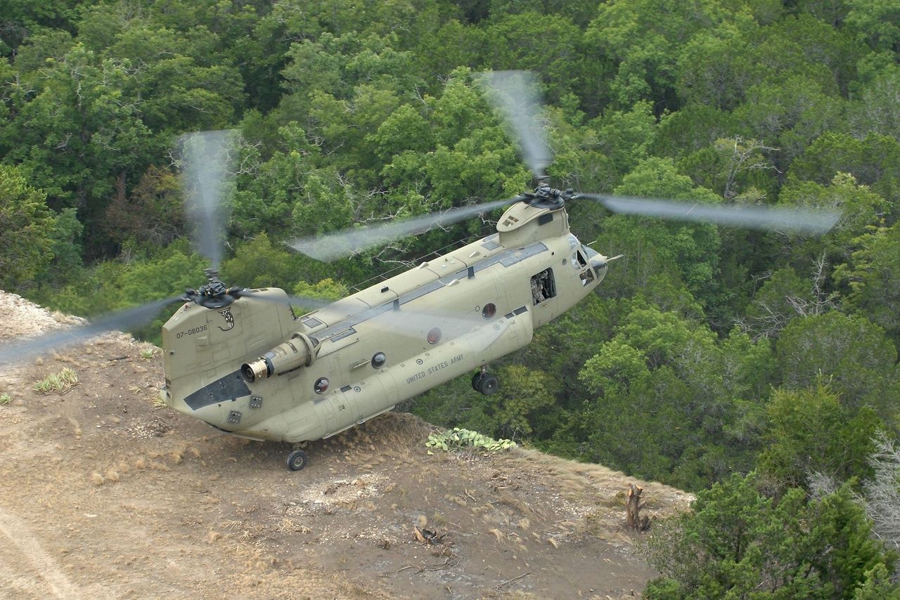 Śmigłowiec Boeing CH-47 Chinook. Bohater amerykańskich ewakuacji