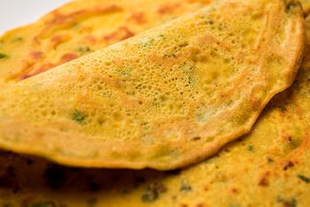 Używam zamiast pszennej mąki. Naleśniki są bardziej pożywne i sycące