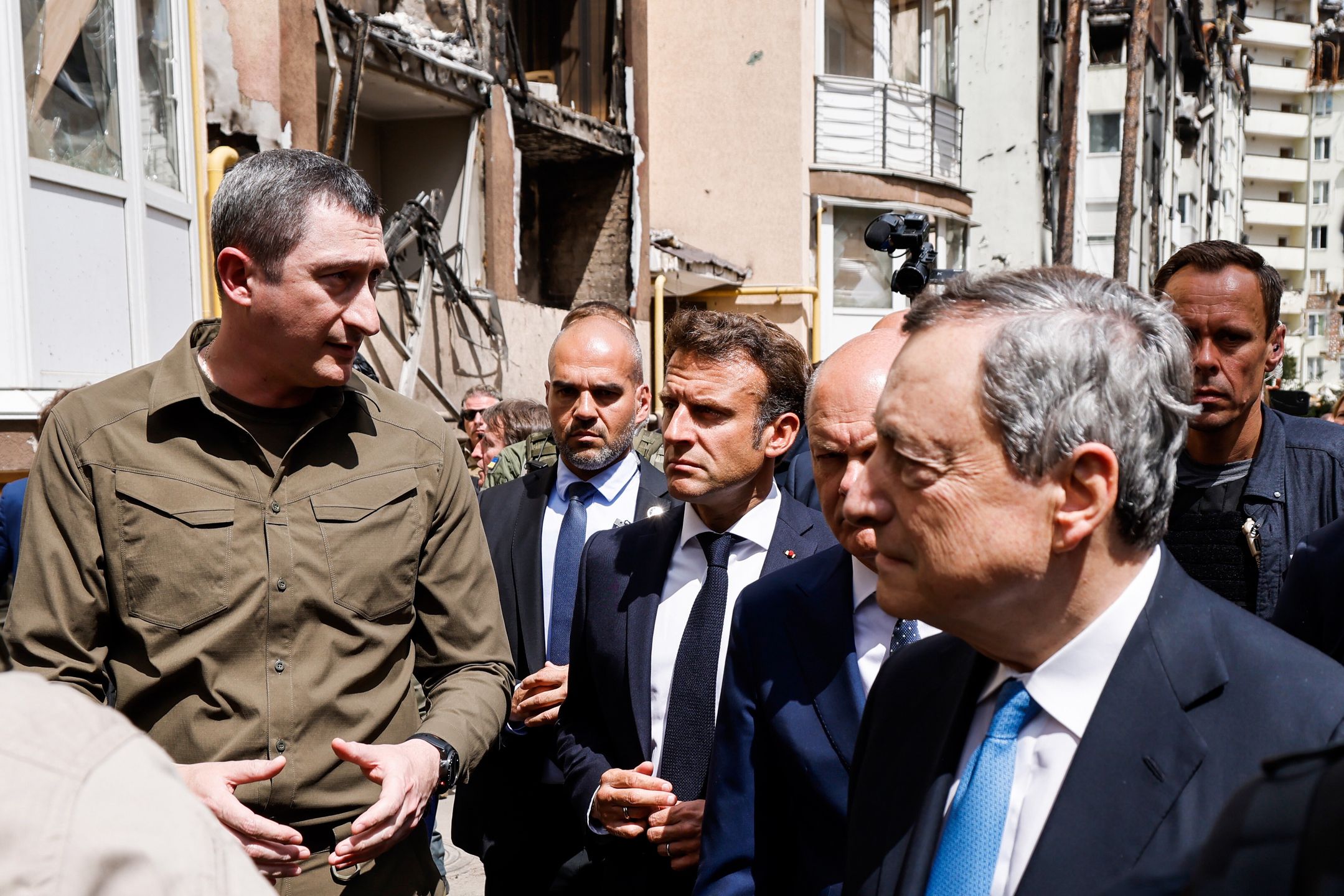 Macron, Scholz i Draghi w Irpieniu