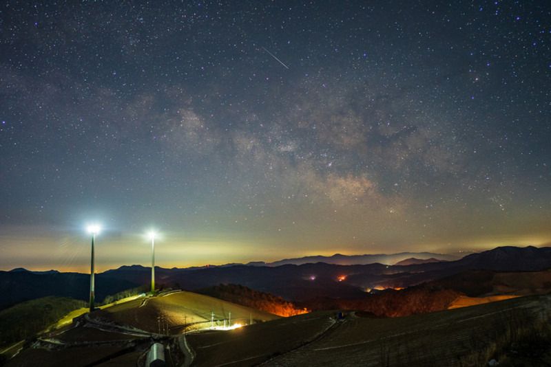 Samyang AF 24 mm f/1.8 to obiektyw przeznaczony do astrofotografii 2