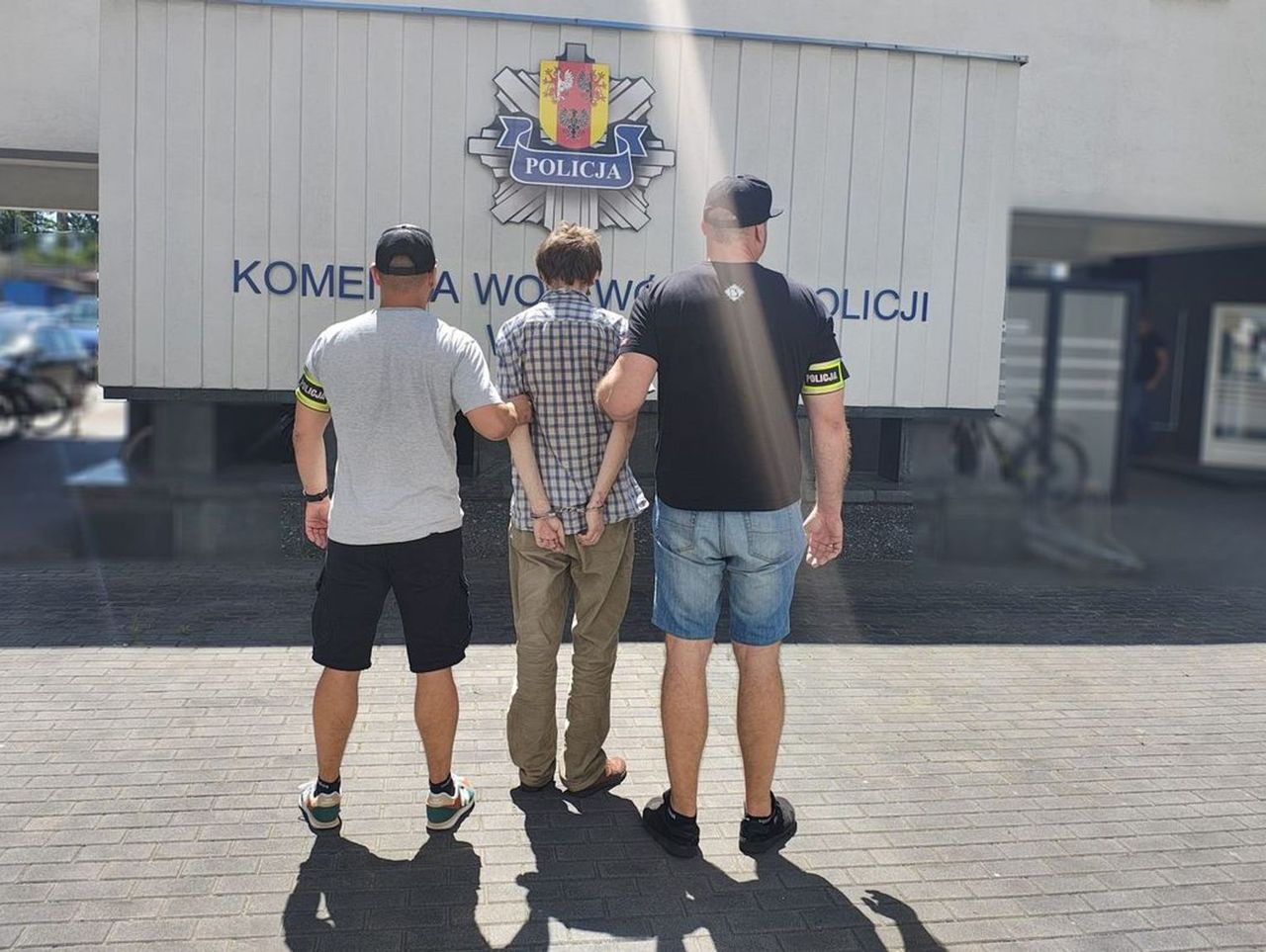 Łódź: 43-letni lekarz zatrzymany przez policję. Wystawiał recepty na psychotropy nieuprawnionym pacjentom