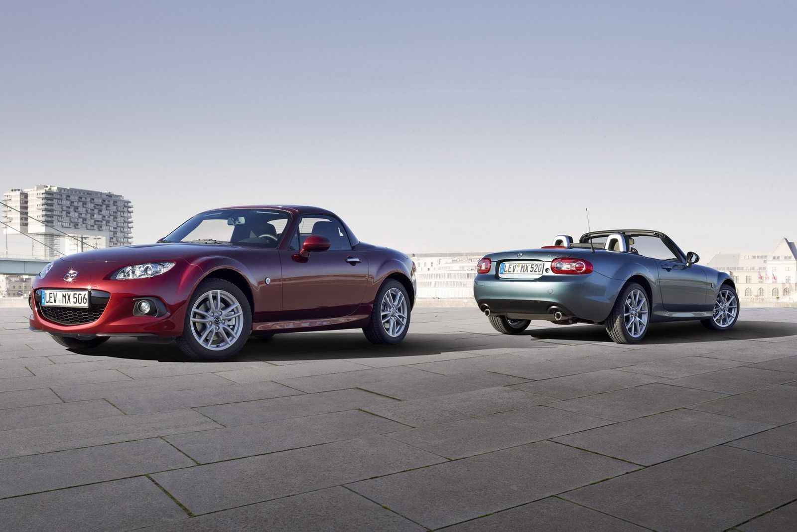 2013 Mazda MX-5 - kultowy roadster po kuracji odmładzającej [galeria] 6