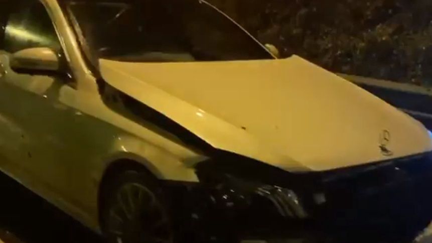 Rozbity samochód Amira Khana