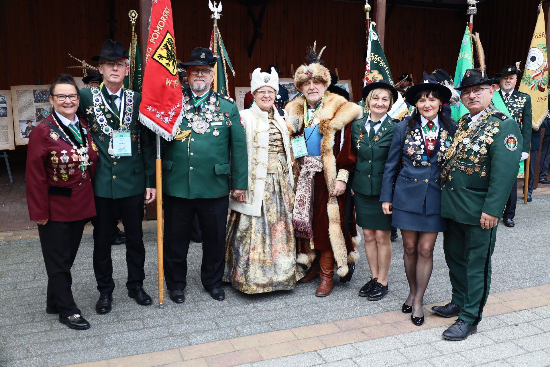 Zjednoczenie Kurkowych Bractw Strzeleckich RP zrzesza 123 bractwa z całej Polski uszeregowanych w 10 okręgach