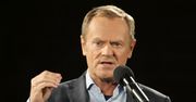 Tusk grzmiał na placu Zamkowym. "Grupa przebierańców gwałci Konstytucję"