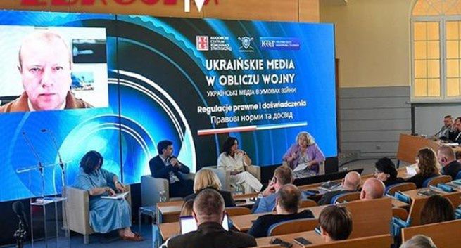 KRRiT chce szczytu regulatorów 9 krajów Europy Środkowo-Wschodniej