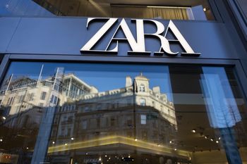 Sukienki i spodnie w Zarze przecenione. Zostały ostatnie sztuki