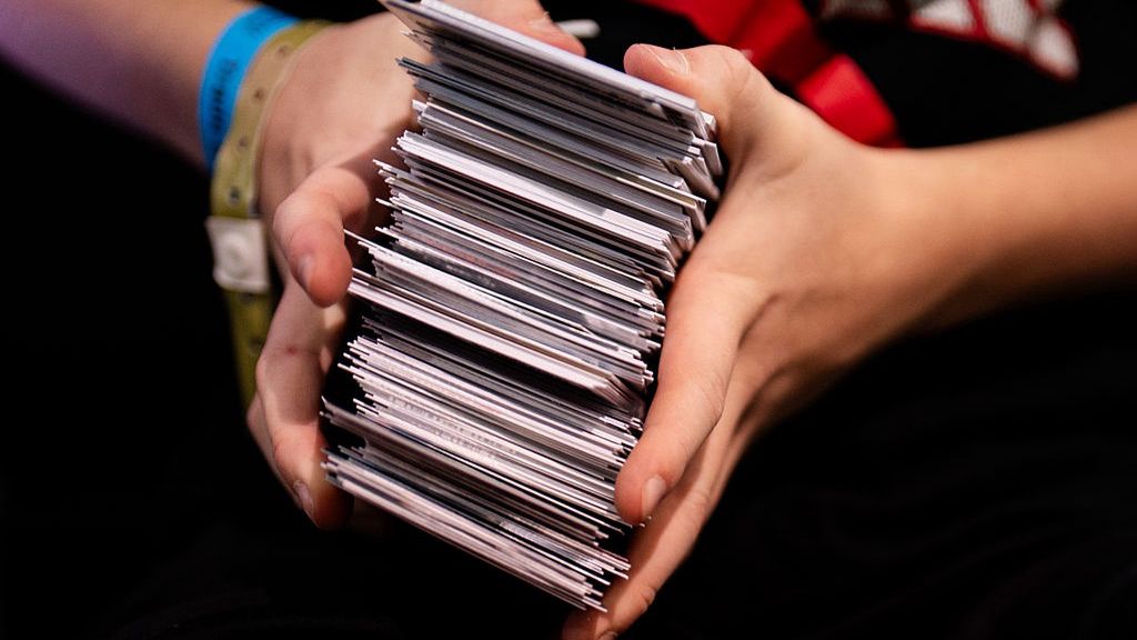 Sportowe karty kolekcjonerskie (zdj. ilustracyjne)