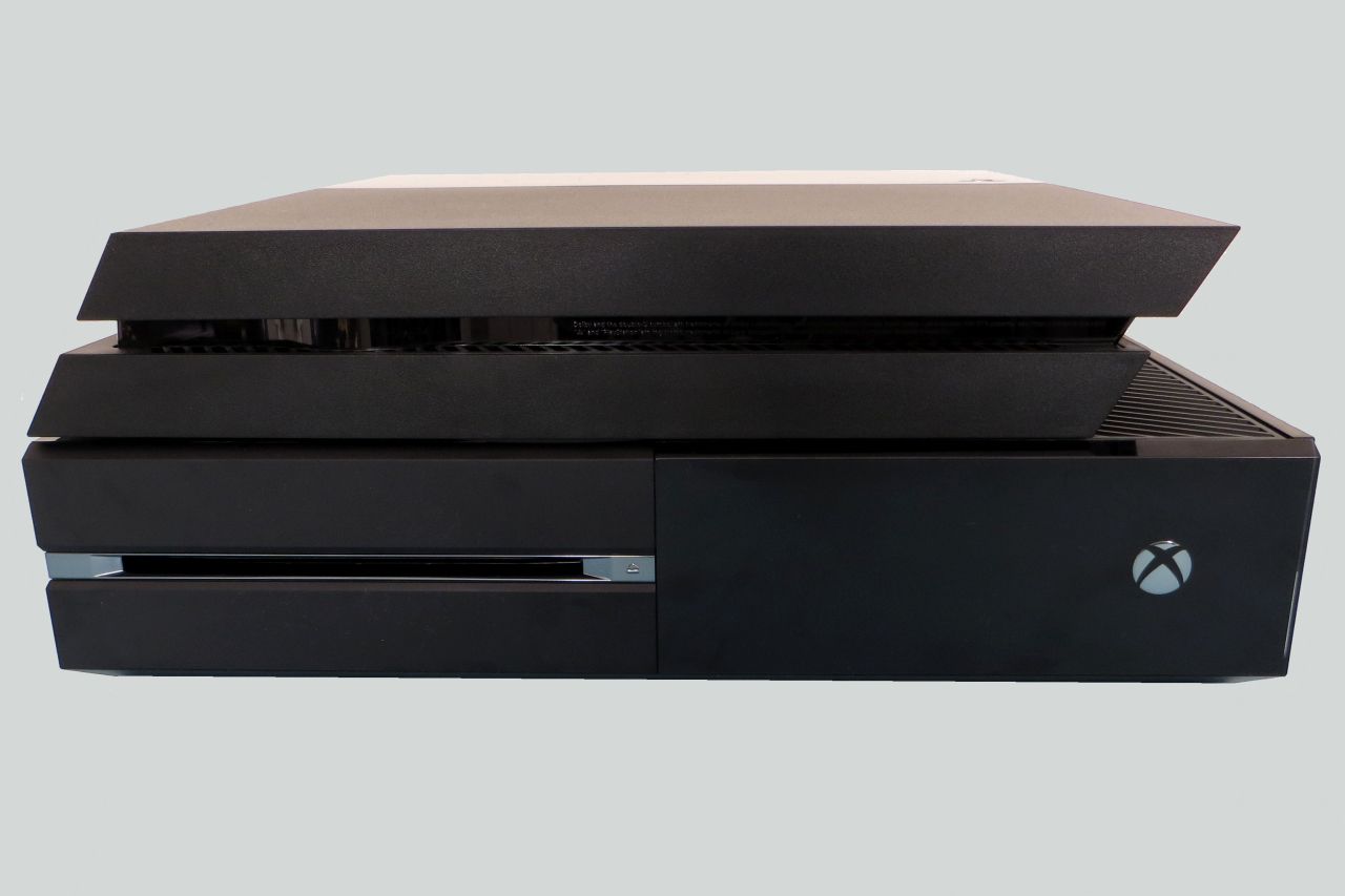 PS4 bokiem na Xboksie One