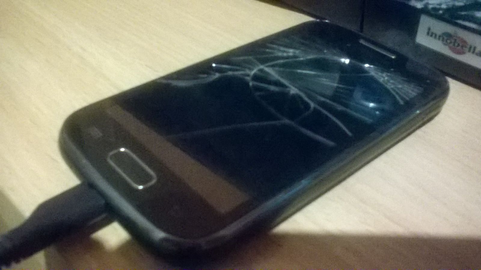 Test: Lumia 435. Płynny Windows Phone na sprzęcie za 320 zł? 5