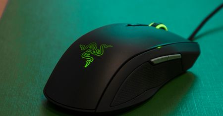 Razer Taipan — symetryczna mysz do grania