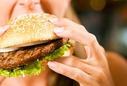 Jedzenie fast foodów zwiększa ryzyko depresji