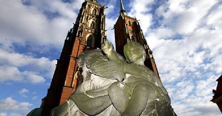 Matka Boska bez głowy
