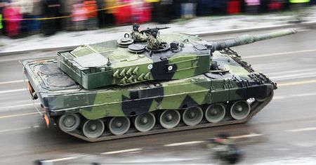 Finlandia odchodzi od militarnej neutralności. Z obawy przed Rosją zacieśnia więzy obronne z resztą Zachodu