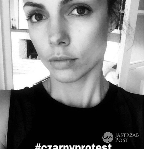 Karolina Gorczyca popiera "Czarny protest"