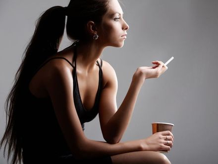 Kobietom jest trudniej rzucić palenie