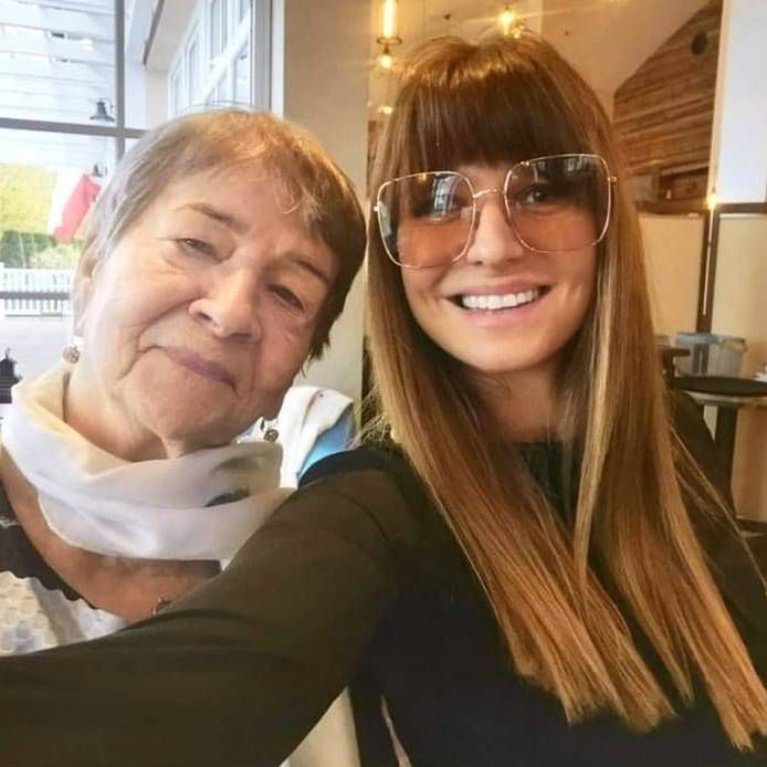 Anna Lewandowska z babcią